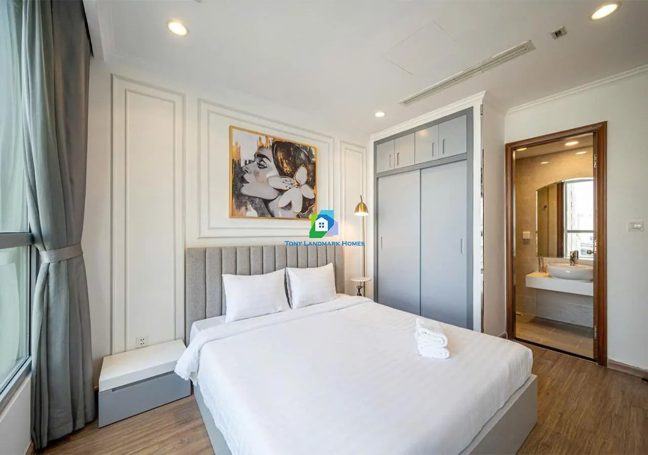 Apartment Vinhomes Luxury Haven Ho Chi Minh City