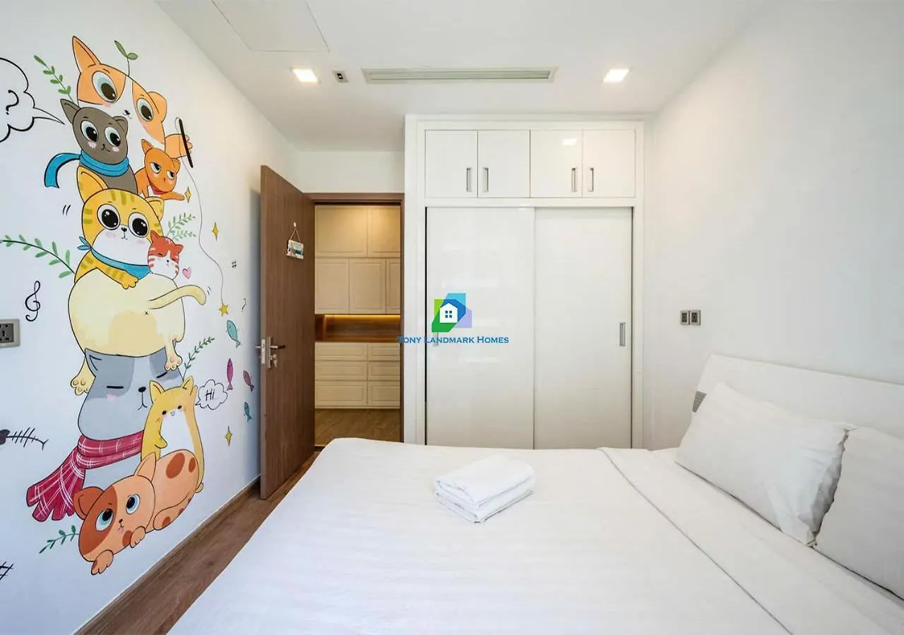 Apartment Vinhomes Luxury Haven Ho Chi Minh City