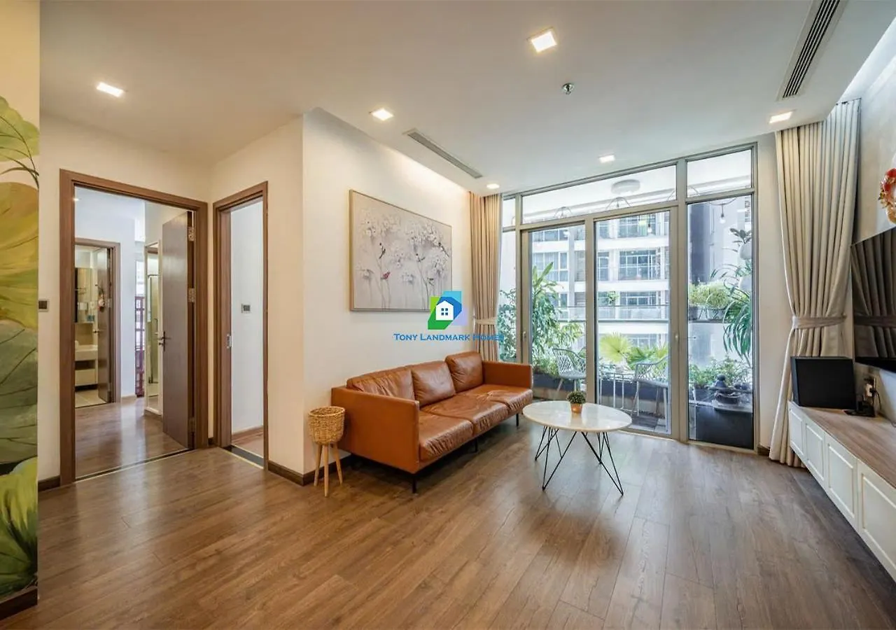Vinhomes Luxury Haven 호치민 0*,